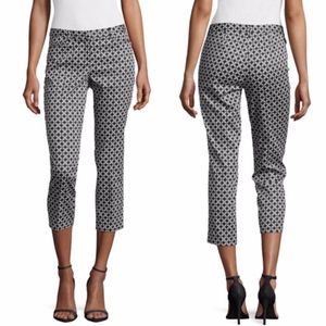 | Laundry by Shelli Segal | slim fit cropped pants